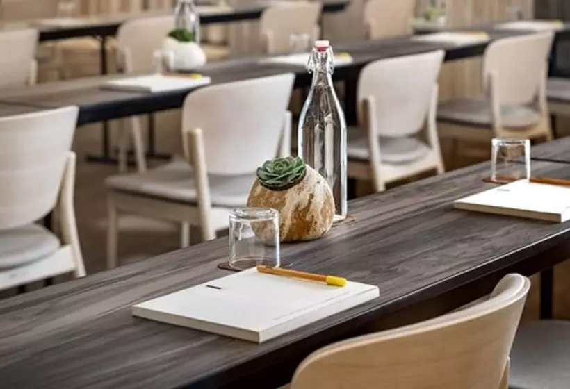 Fotos del hotel 1 Hotel Toronto:  14