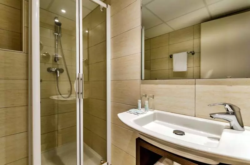 Fotos del hotel Hôtel Helgon - Lourdes Pyrénées:  7