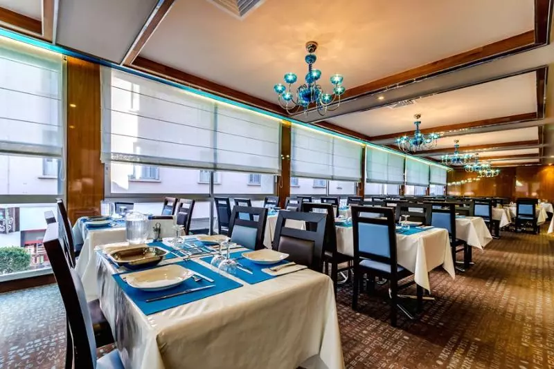 Fotos del hotel Hôtel Helgon - Lourdes Pyrénées:  5