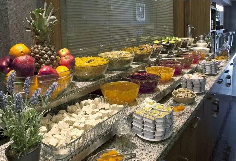 Fotos del hotel Nanda:  4