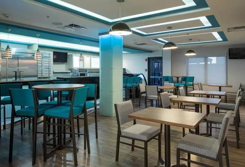 Fotos del hotel Wingate By Wyndham Chihuahua:  5