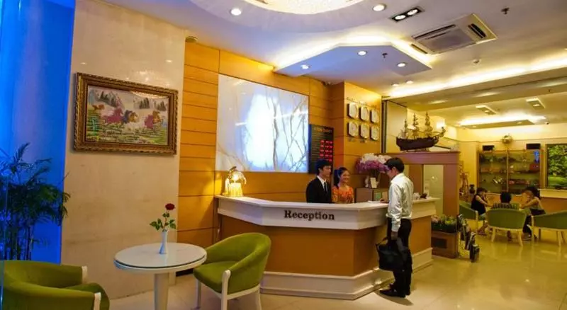 Fotos del hotel Hoàng Ngân  And Suites  City Centre:  3