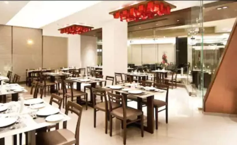 Fotos del hotel Suba International:  5