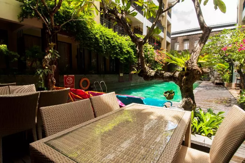 Fotos del hotel 100 Sunset Boutique:  10