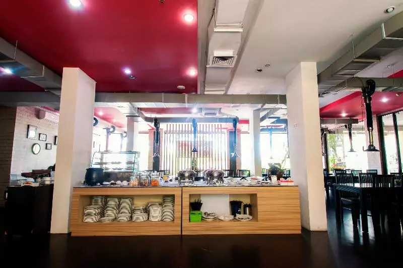 Fotos del hotel 100 Sunset Boutique:  5