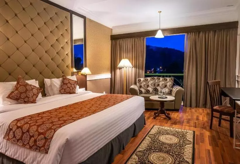 Fotos del hotel Century Pines Resort Cameron Highlands:  19