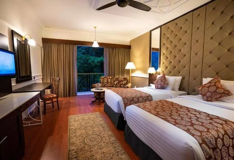 Fotos del hotel Century Pines Resort Cameron Highlands:  14