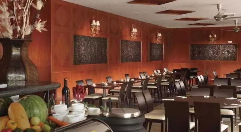 Fotos del hotel Century Pines Resort Cameron Highlands:  11