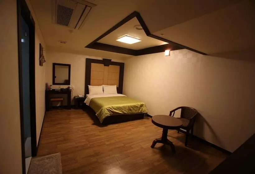 Fotos del hotel Hill House Myeongdong:  7