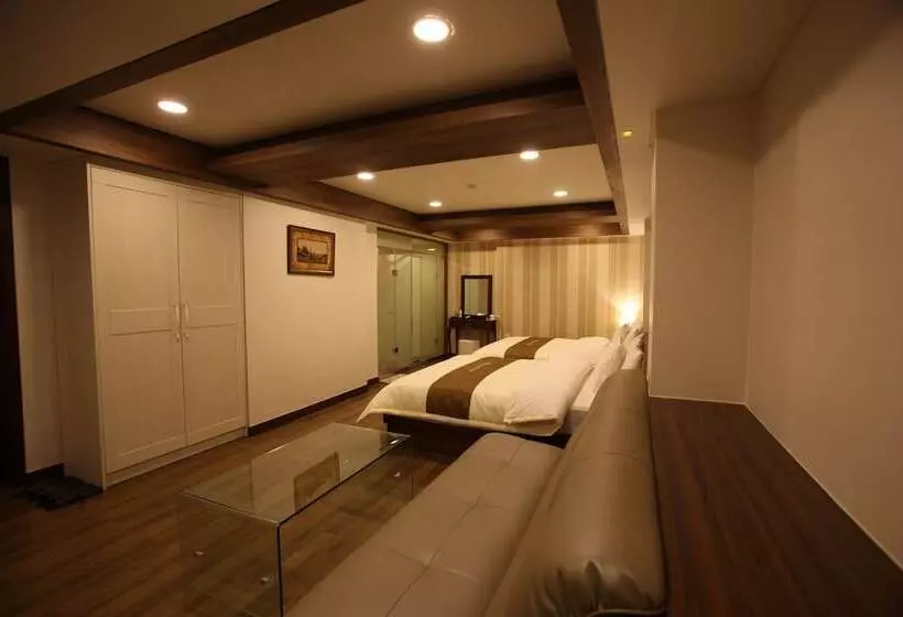 Fotos del hotel Hill House Myeongdong:  23