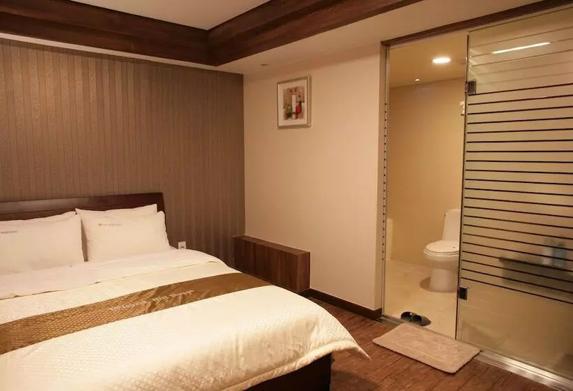 Fotos del hotel Hill House Myeongdong:  17