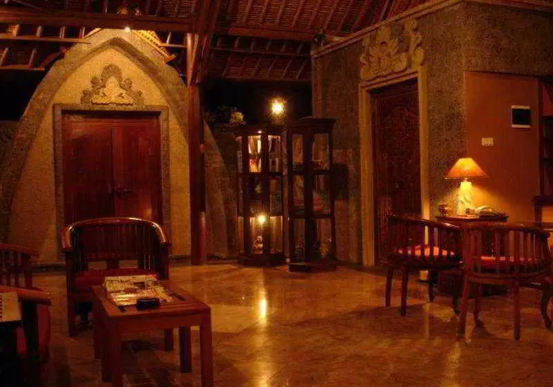 Fotos del hotel Puri Madawi:  3