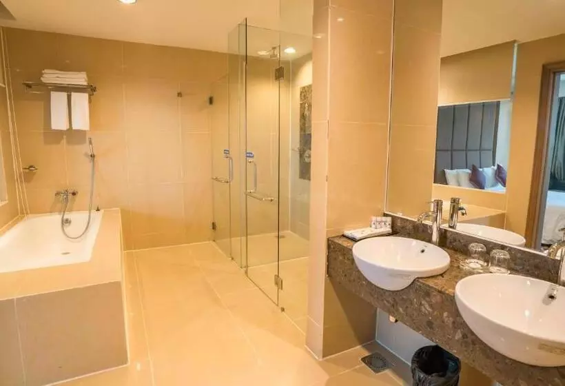 Fotos del hotel The Klagan Regency:  7