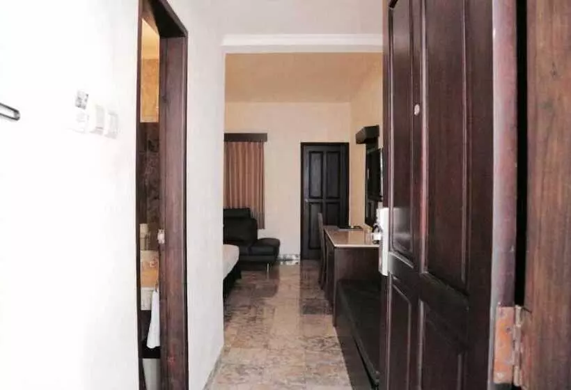 Kuta Lagoon Resort And Pool Villas