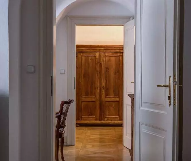 Fotos del hotel Hostel Santini Prague:  4