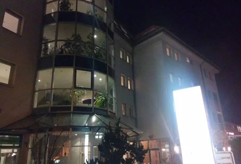 Fotos del hotel Central  Winnenden:  9