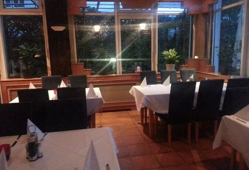 Fotos del hotel Central  Winnenden:  3