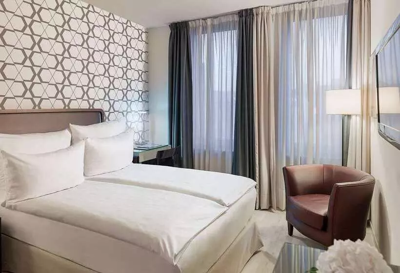 Fotos del hotel H10 Berlin Ku'damm:  10