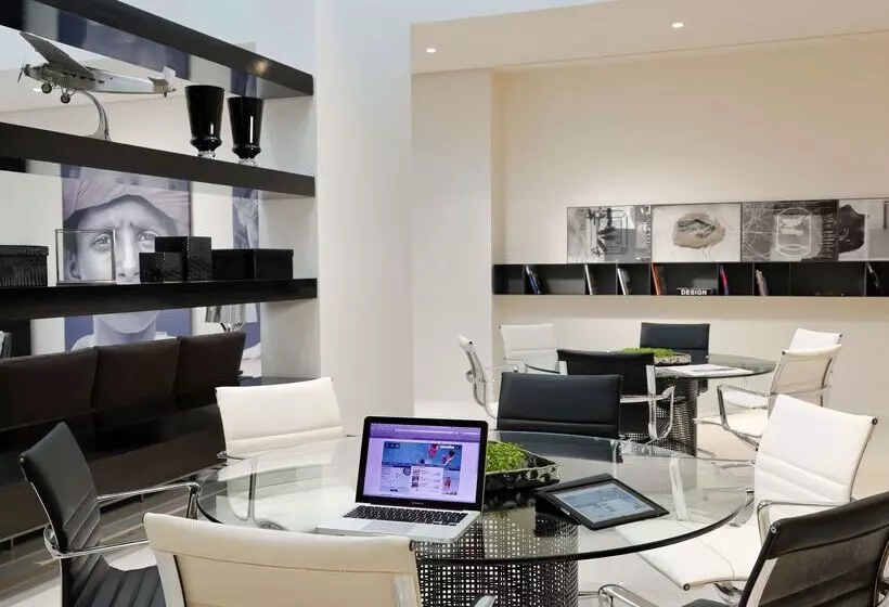 Fotos del hotel H10 Berlin Ku'damm:  41