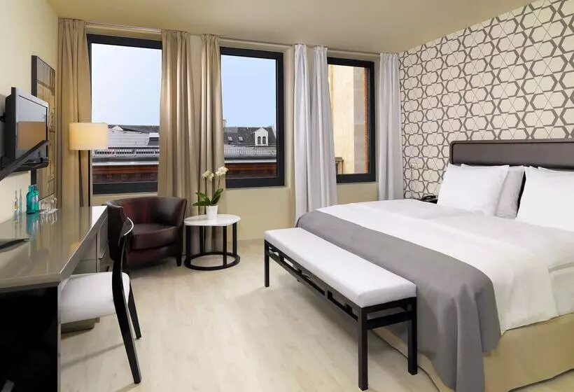 Fotos del hotel H10 Berlin Ku'damm:  6