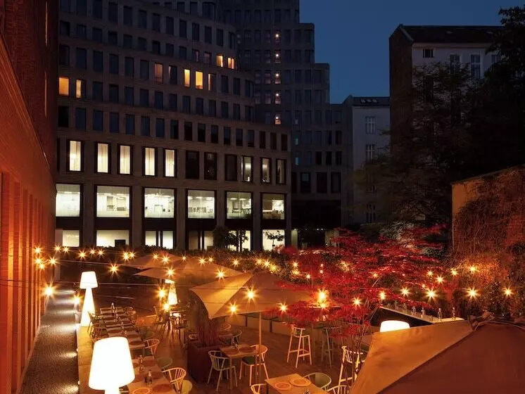 Fotos del hotel H10 Berlin Ku'damm:  24