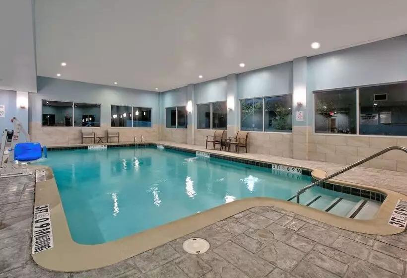 Fotos del hotel Holiday Inn Express & Suites North Dallas At Preston, An Ihg:  3