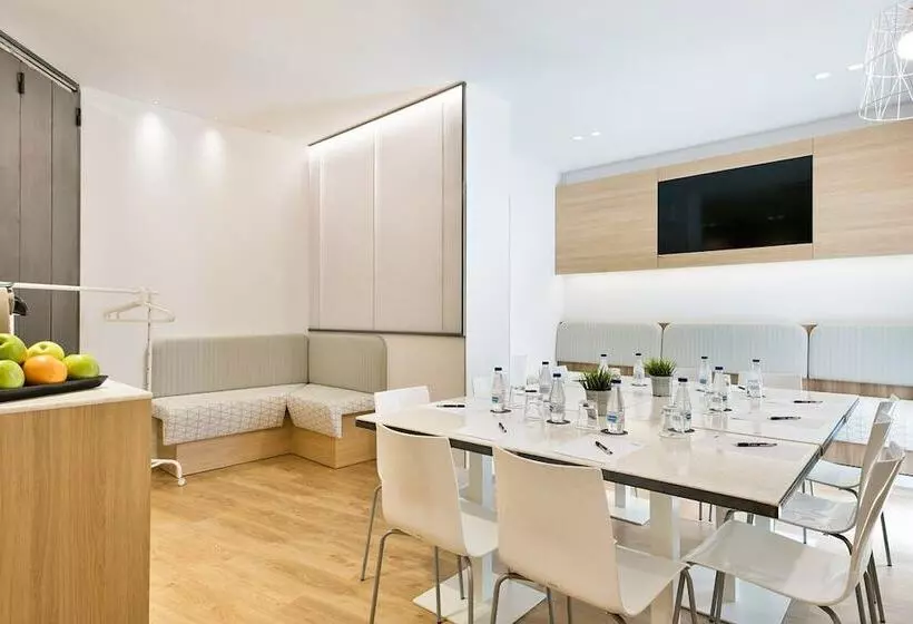 Fotos del hotel Laumon:  5