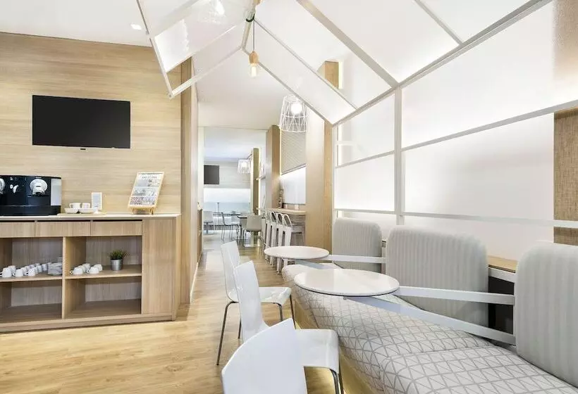 Fotos del hotel Laumon:  2