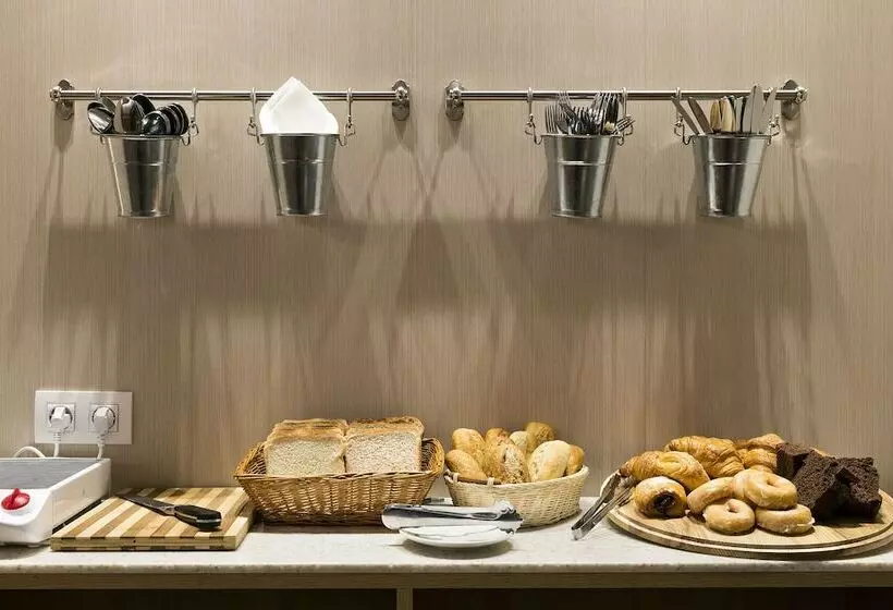 Fotos del hotel Laumon:  13