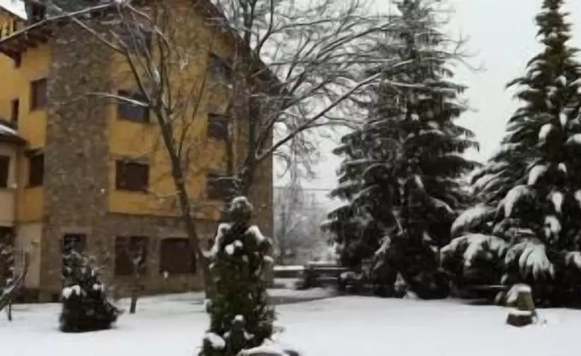 Fotos del hotel Los Nogales:  25