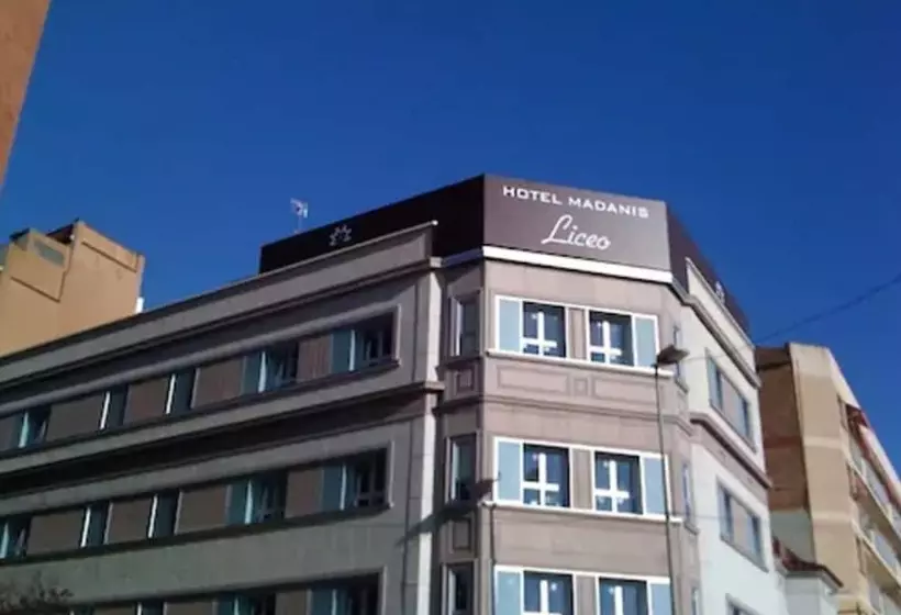 Madanis Liceo