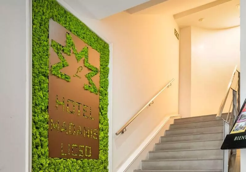 Fotos del hotel Madanis Liceo:  9