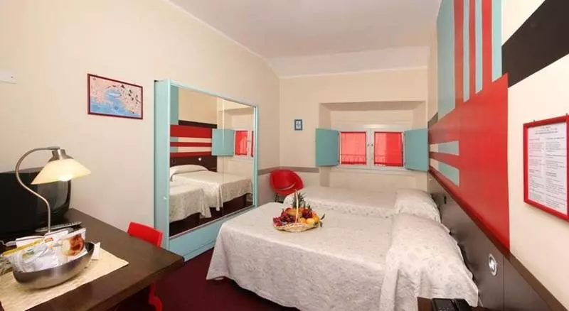 Fotos del hotel Cairoli:  22