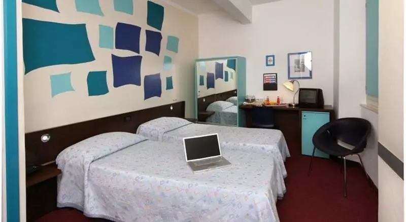 Fotos del hotel Cairoli:  17