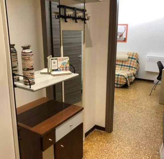 Fotos del hotel Cairoli:  25