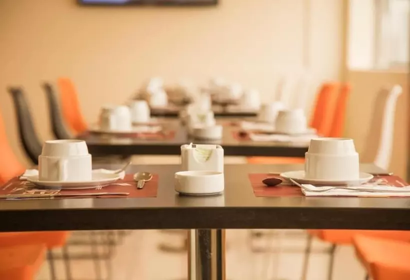 Fotos del hotel Ferre Miraflores:  9