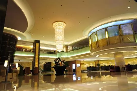 Fotos del hotel Howard Johnson Plaza Waigaoqiao Shanghai:  4