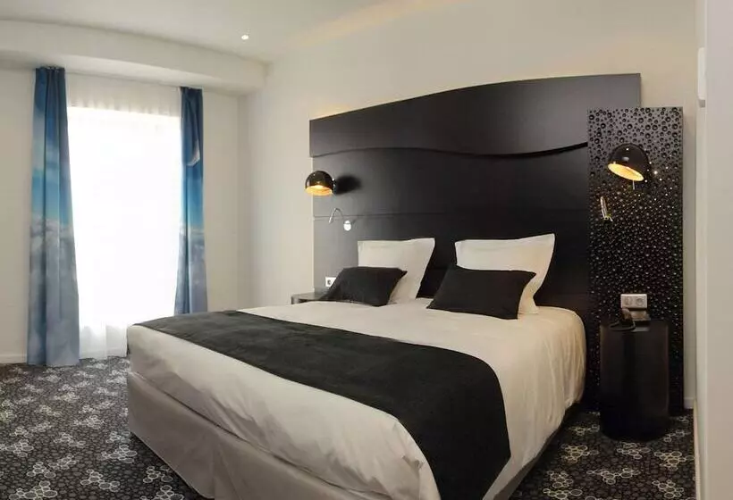 Fotos del hotel Kyriad Prestige Perpignan Centre Del Mon:  17