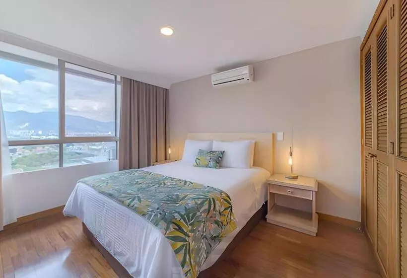 Fotos del hotel Alcázar De Oviedo:  10