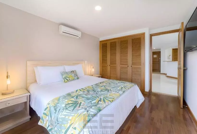 Fotos del hotel Alcázar De Oviedo:  6