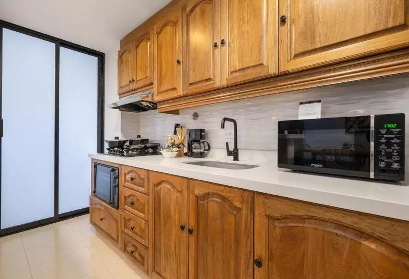 Fotos del hotel Alcázar De Oviedo:  3