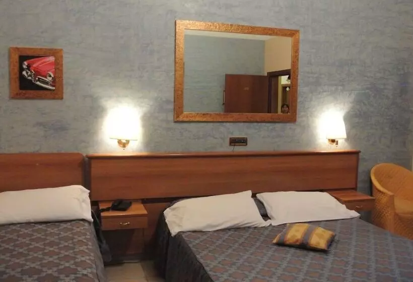 Fotos del hotel Assisi:  6