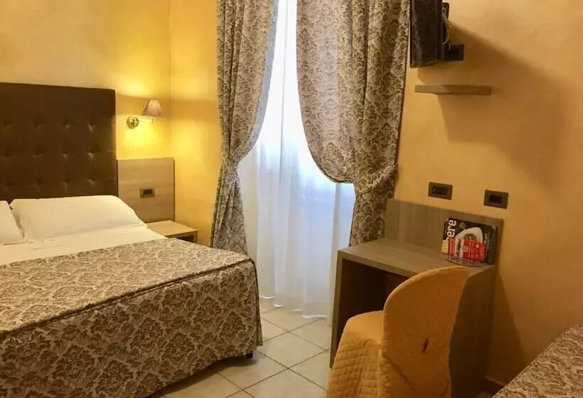 Fotos del hotel Assisi:  12