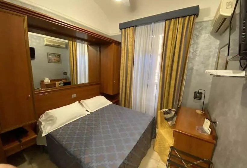 Fotos del hotel Assisi:  19