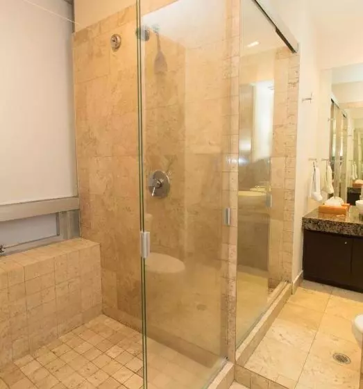 Fotos del hotel Hausuites:  8