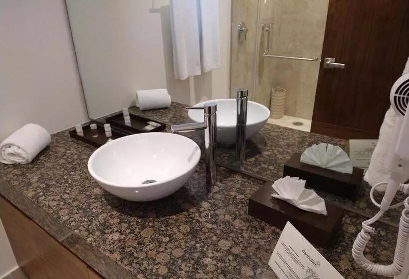 Fotos del hotel Hausuites:  12