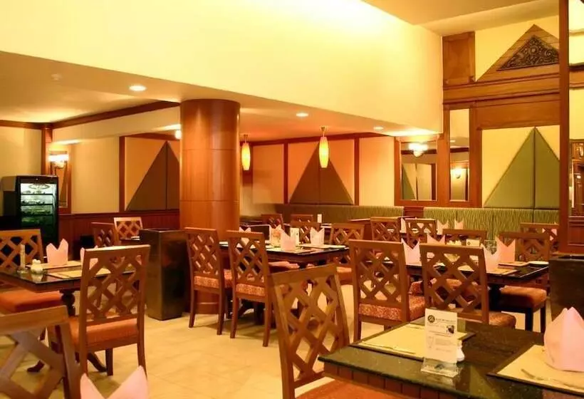 Fotos del hotel Rattana Beach  By Shanaya:  5