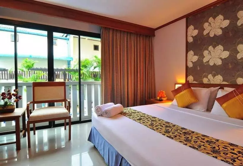 Fotos del hotel Rattana Beach  By Shanaya:  18