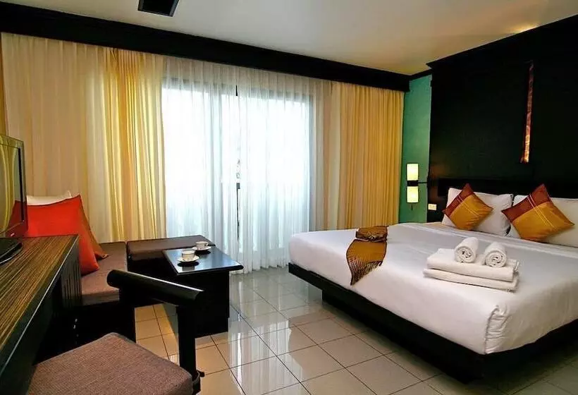 Fotos del hotel Rattana Beach  By Shanaya:  14