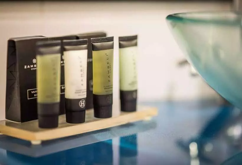 Fotos del hotel At Waterfront Whitsunday Retreat - Adults Only:  6